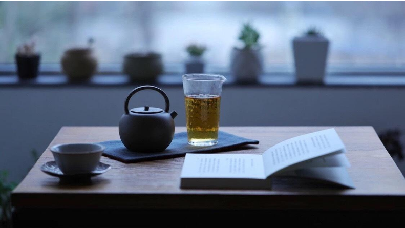 喝茶阅读